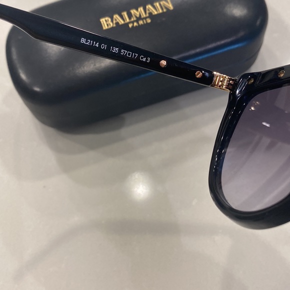 Balmain Sunglasses - Picture 3 of 4